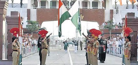 The flag-lowering ceremony at the Attari-Wagah border can be seen for free