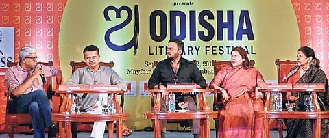 Ashutosh, Bhartruhari Mahatab, Ravi Shankar, Meenakshi Lekhi and Jaya Jaitly during the session ‘True Lies or Truth Unlimited:The Political Biograph’ | Irfana