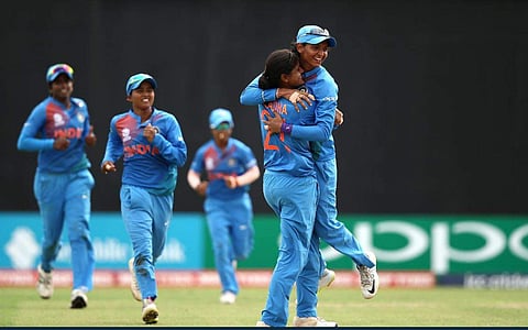India captain Harmanpreet Kaur with her teammates (Photo | Twitter @BCCIWomen)