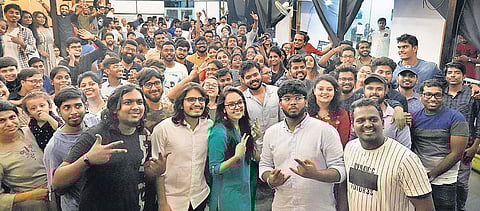 People at cosy art space in Banjara Hills sung Pawan Kalyan song (Photo |EPS)