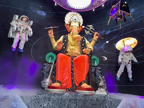 Chandrayaan-themed Lalbaugcha Raja Ganesh pandal in Mumbai (Photo | twitter)