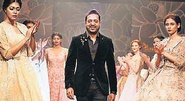 Pastel colours, festive wear turn heads