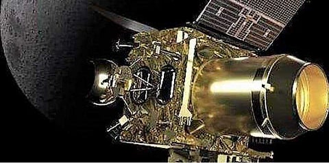Lunar rover: To the moon and back