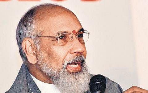 Former CM of Sri Lanka Northern Province CV Vigneswaran speaking to reporters in Chennai on Sunday | Express