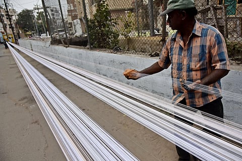 Traditional manja is under making by a few families from ages is continuing this year ahead of Sankranthi festival at Dabeerpura of Hyderabad| Vinay Madapu