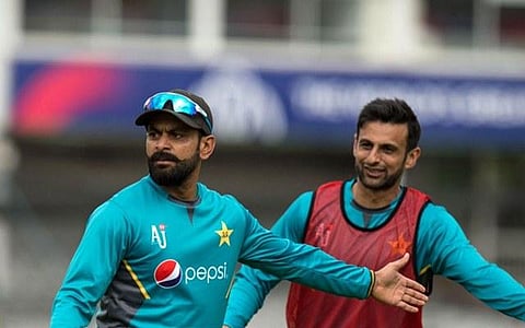 Veterans Shoaib Malik, Mohammad Hafeez return to Pakistan squad for Bangladesh T20 series 