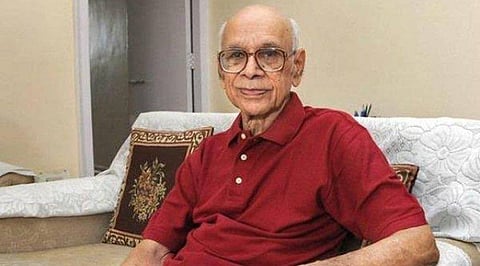 Bapu Nadkarni went on to feature in 41 Tests. (Source: Twitter/sachin_rt)