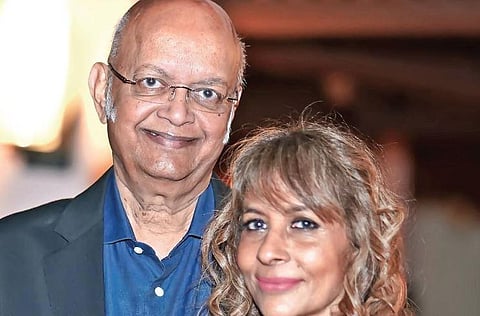 Anita & Philip Samuel (left); Manjul Gupta and Gargi Guha, director of PR, Four Seasons