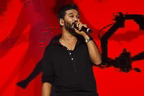 Singer Amit Trivedi performs Indiradanush at YMCA ground in Nandanam on Saturday. (Photo| Ashwin Prasath, EPS)