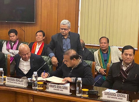 The accord was signed by leaders of all the four factions of the NDFB, All Bodo Students Union (ABSU) chief Promod Boro, BTC chief Hagrama Mohilary, Sonowal and Sarma. (Photo | Himanta Biswa Sarma, Twitter)