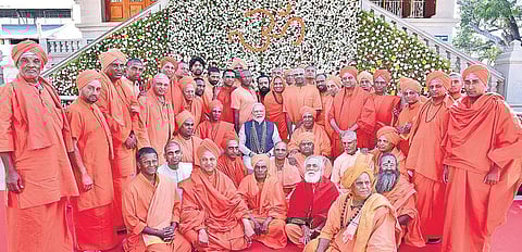 PM Narendra Modi, who is on a two-day trip to the state, visited the Siddaganga Mutt in Tumakuru on Thursday I EXPRESS