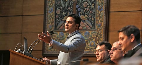 K. V. Subramanian Chief Economic Advisor with his team during a press conference on Economic Survey 2019-2020 in New Delhi on Friday.   (Photo | Shekhar Yadav)