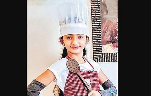 Youngest Masterchef? This 10-year-old girl cooks 33 dishes in 1 hour