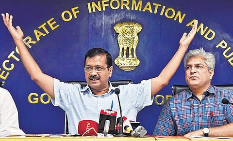 Chief Minister Arvind Kejriwal and Transport Minister Kailash Gahlot during a press conference at the Delhi Secretariat. (File Photo | Parveen Negi, EPS)