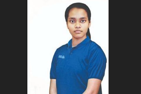 NEET 2020 rank holder Akansha Singh (Photo | Twitter)