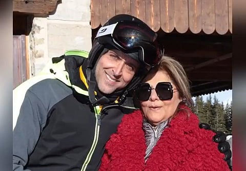 Actor Hrithik Roshan with his mother Pinkie Roshan (Photo | Hrithik Roshan, Instagram)