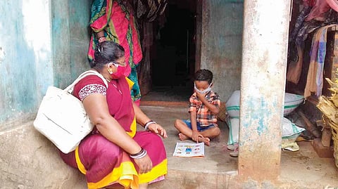 Anganwadi worker Rama Sahu (Photo | EPS)   