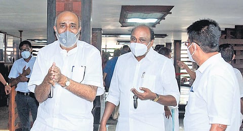 JD(S) state president Mathew T Thomas and other leaders coming out of a hotel in Kochi on Sunday after the merger meeting of Janata Dal (S) and Loktantrik Janata Dal. | A Sanesh