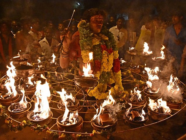 On the day of Ayudha Pooja, people of Tamil Nadu sought divine blessings to flourish in their professional careers and things related to the same are adorned with sandalwood and 'kumkum'. (Photo| V Karthikalagu, EPS)