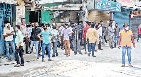 Traders in Begum Bazaar observing a bandh on Thursday over the construction of a public toilet near a mosque. Police has been deployed in the area | VINAY MADAPU