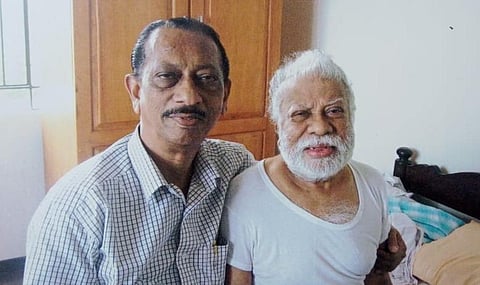 Late writer Punathil Kunjabdulla with T Rajan (Left)