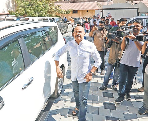 Actor Dileep is an accused in the abduction case |  Arun Angela