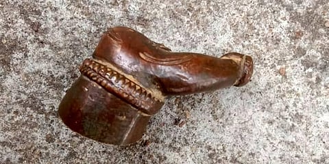 Coimbatore: Two gold merchants held for having piece of an ancient idol