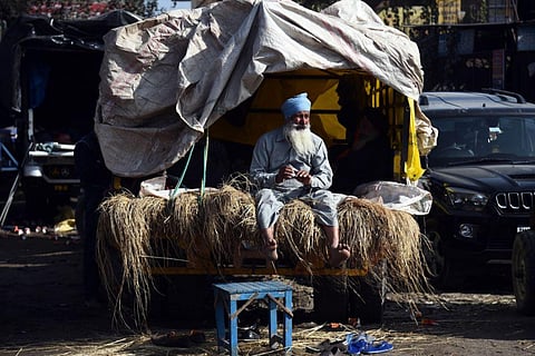 A farmer at Singhu border during their Delhi Chalo protest march against the new farm laws. (Photo | Parveen Negi, EPS)