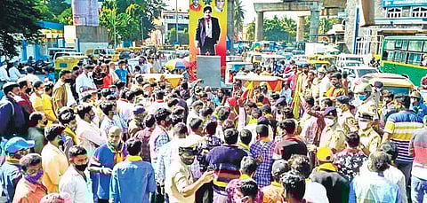 Tension erupts after miscreants vandalise actor Vishnuvardhan’s bust