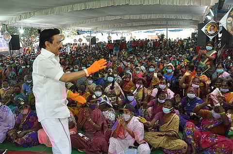 DMK president MK Stalin interacted with local residents at Ananthalai village in Ranipet during a makkal grama sabha meet held on Tuesday. (Photo | S Dinesh, EPS)