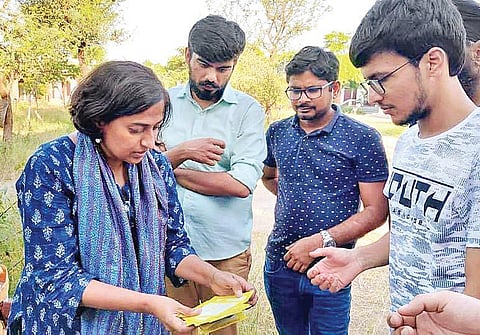 Ashraf Patel with youth leaders from Pravah & ComMutiny Youth Collective