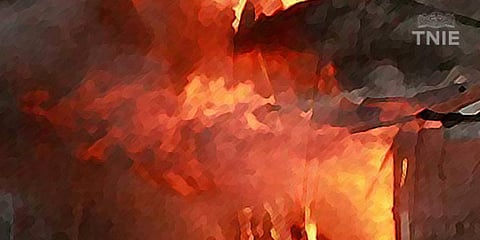 Karnataka: Murder accused’s house set ablaze in cops’ presence