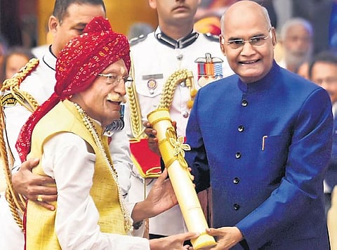 Late MDH spices founder Mahashay Dharampal with President Ram Nath Kovind