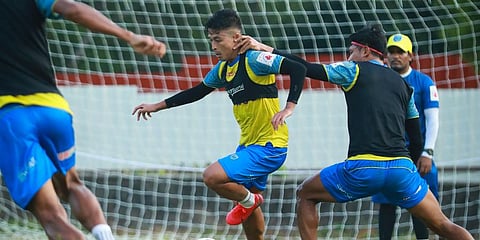 KBFC's Nishu Kumar during a training session. (Photo | Twitter @KeralaBlasters)