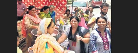 Dr Rajesh Mehta’s NGO also organises free health and blood donations camps. (Photo | EPS)