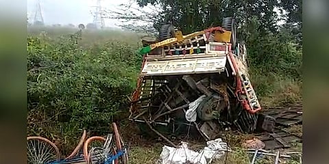 Five persons were killed and two others severely injured in an accident in Guntur district. (Photo | Express)
