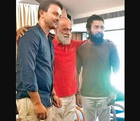 Dhananjay, Agni Shridhar and Ashu Bedra.