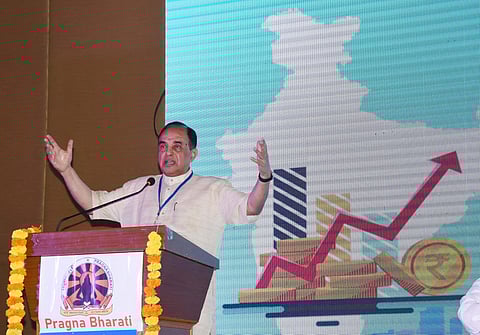 Rajya Sabha MP Subramanian Swamy speaking on 'India an Economic Superpower by 2030' organised by Pragyna Bharathi Telangana in Hyderabad on Wednesday. (Photo | RVK Rao/EPS)