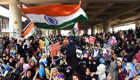 Anti-CAA protesters at Jafrabad, in New Delhi.(Photo| Parveen Negi, EPS)