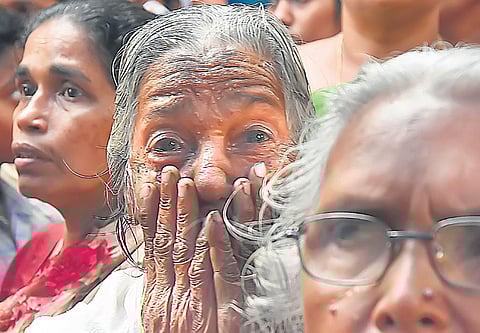 Elderly people waiting to pay homage to D Devanandha at Saraswathy Vidyanikethan School at Vakkanadu near Nedumankavu on Friday | B P DEEPU