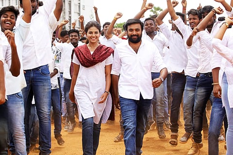 Sasikumar, Anjali in 'Naadodigal 2'