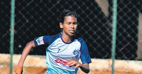 Difficult days in the past, Sandhiya chasing European dreams