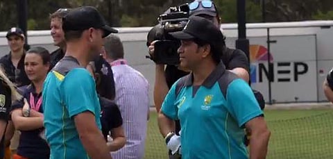 Sachin Tendulkar and Ricky Ponting were spotted together at the nets session and were seen talking about the game.