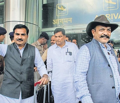 Congress MLAs from Madhya Pradesh arrive at Jaipur airport on Wednesday | pti
