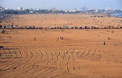 Deserted view of Marina beach in Chennai. (Photo | R Satish Babu, EPS)