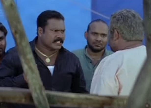 Chotta Mumbai (2007): Many movies have been made on the gang wars of Kochi. Gangsters wearing police uniforms have not been rare as well. But Nadeshan was different in many aspects and made the Mohanlal movie complete. (Photo | YouTube)