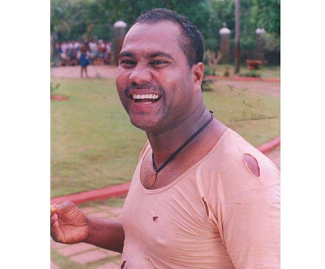 Karumadikkuttan (2001): Set against the backdrop of agrarian Kuttanad, Mani delivered another evergreen role as a young man with below-average intelligence in this movie opposite Nandini. Another Vinayan project, 'Karumadikkuttan' had astonishingly brutal villains and scenes of depressing cruelty, but Mani's brilliant show in front of the camera and behind the microphone made it a big success at the box office. (Photo | EPS)