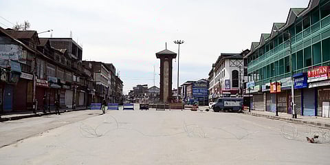 A view of the deserted road during the nationwide lockdown as a preventive measure against the COVID-19 coronavirus, in Srinagar. (Photo| ANI)