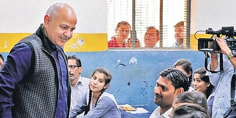 In a 30-minute session, Manish Sisodia told students about the steps being taken by the Delhi government to provide help to the poor (Photo | EPS)