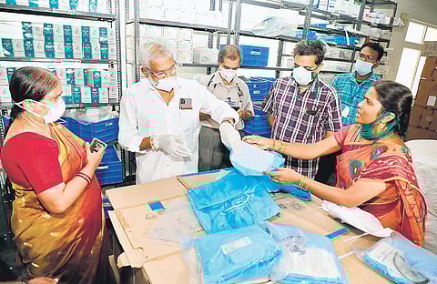 TTD chairman YV Subba Reddy inspects Sri Padmavati Medical College for Women in Tirupati on Friday. (Photo I EPS/Madhav K)